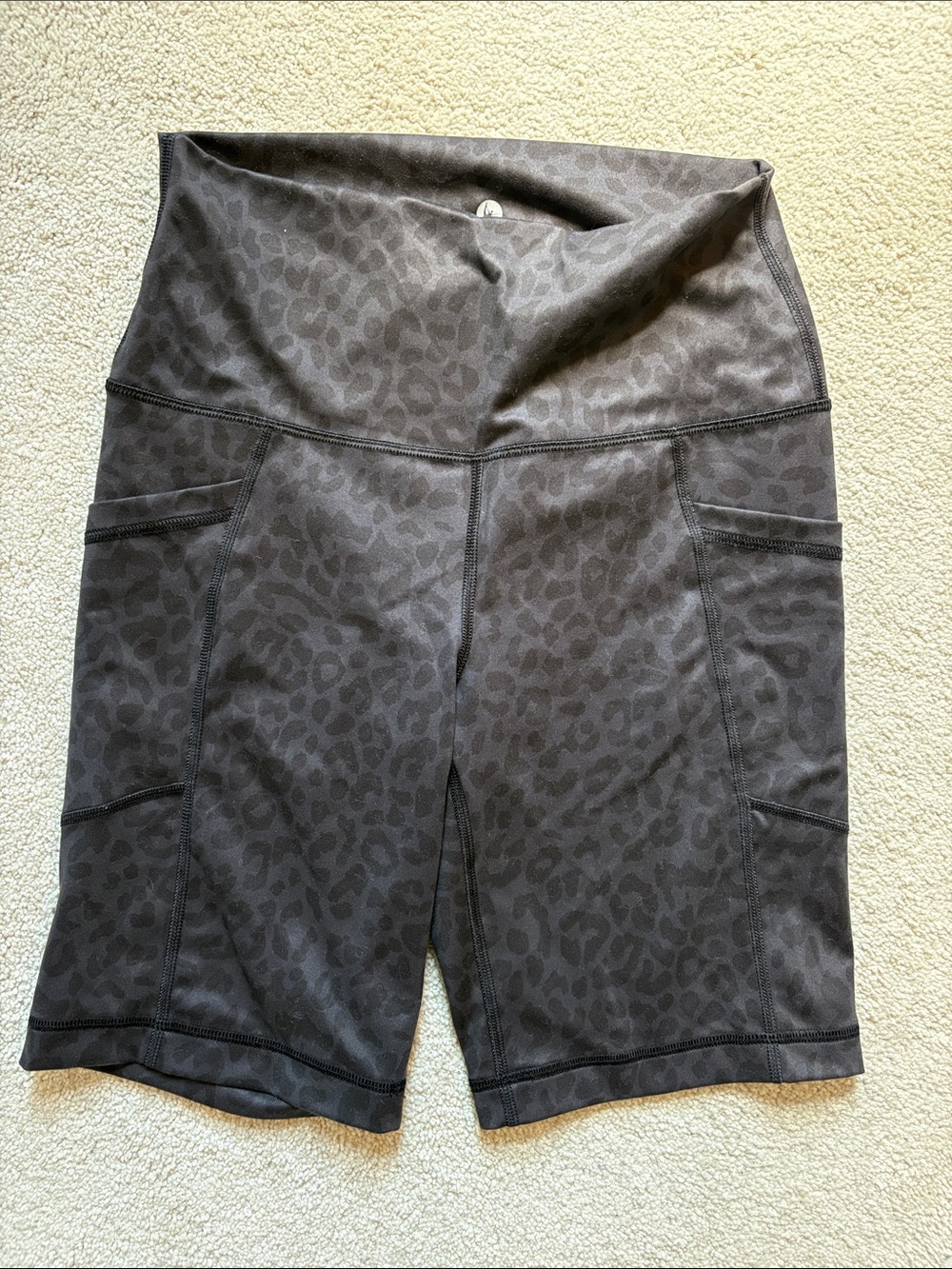 90 Degree By Reflex Charcoal Leopard High-Waist Bike Shorts with Side Pockets